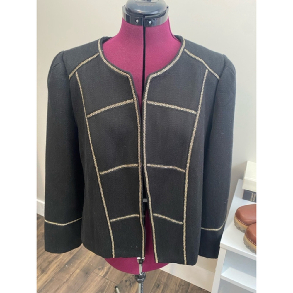 Chico’s Black Blazer Size Large